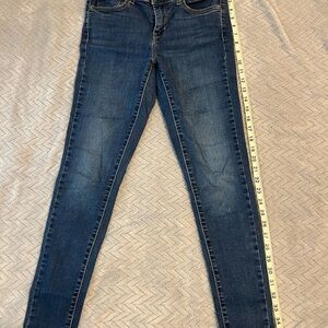 Levi's Women's Dark Blue Skinny Jeans